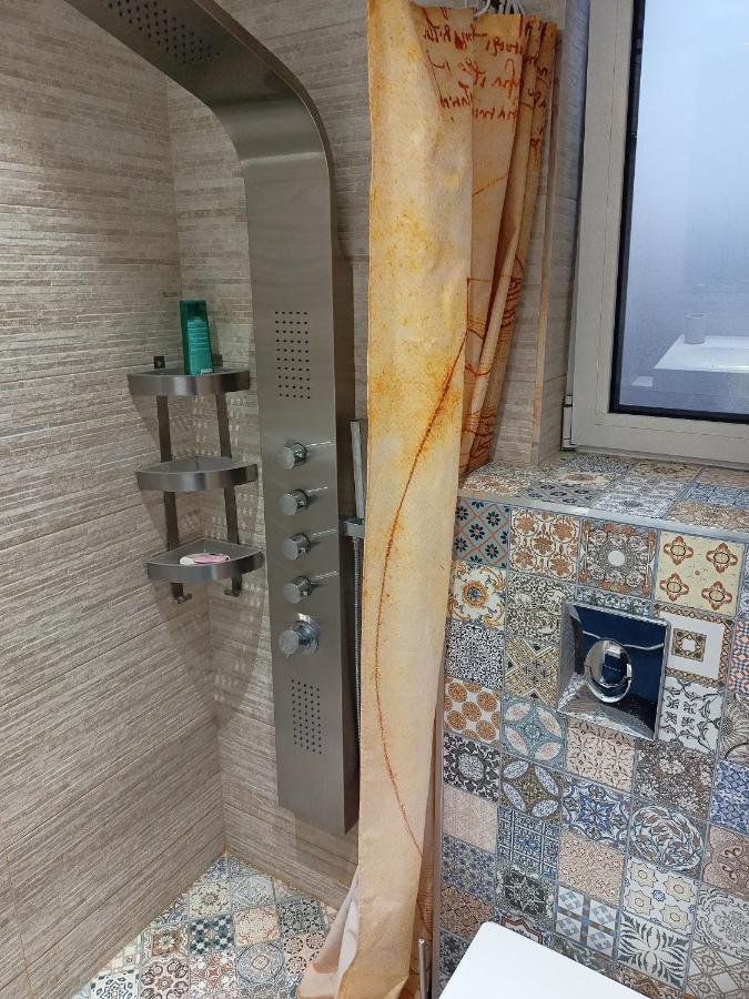 Bright Apartment At A Great Location صوفيا المظهر الخارجي الصورة